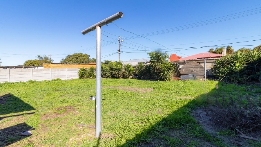 3 Bedroom Property for Sale in Ruyterwacht Western Cape